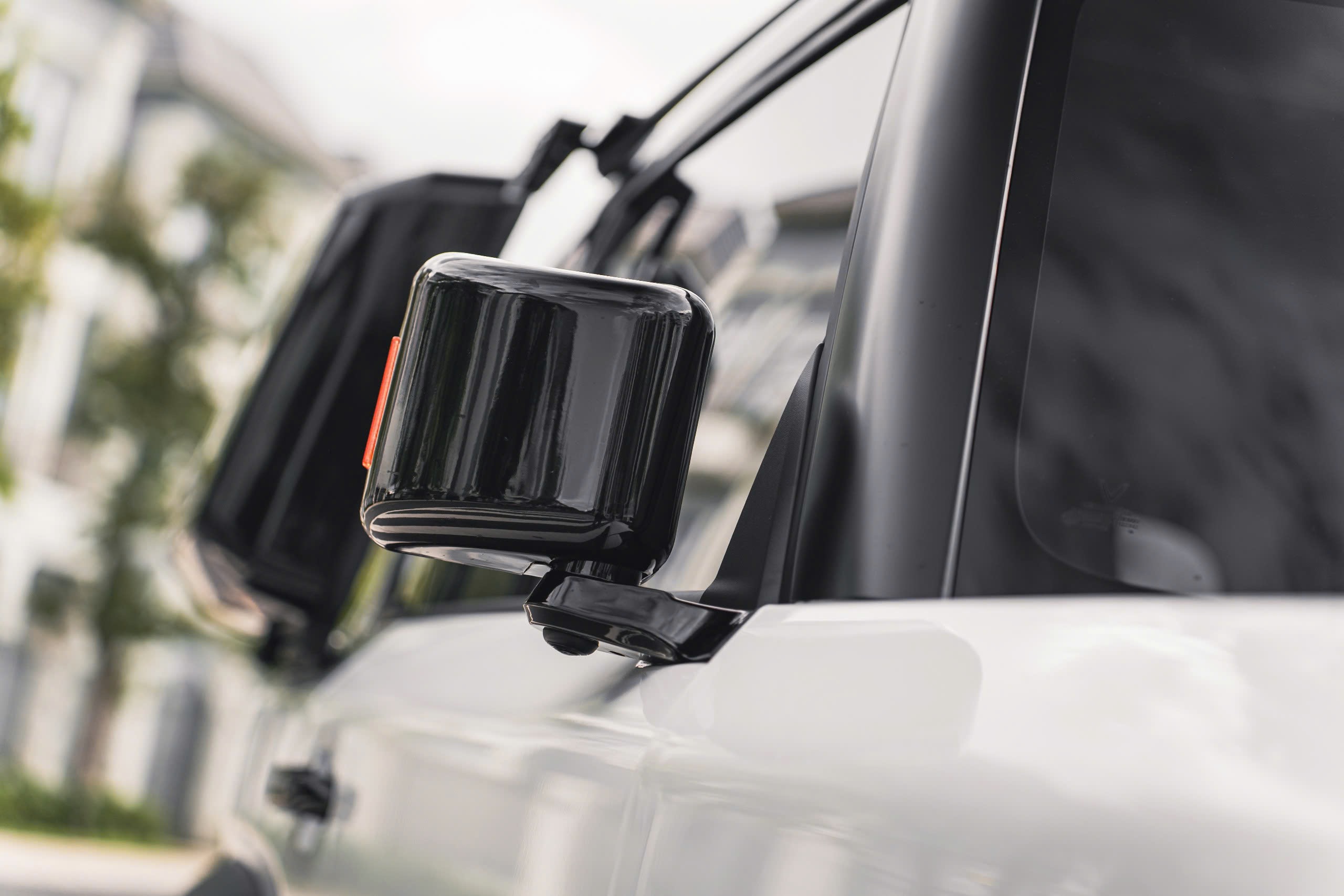 Gương gập điện VF3