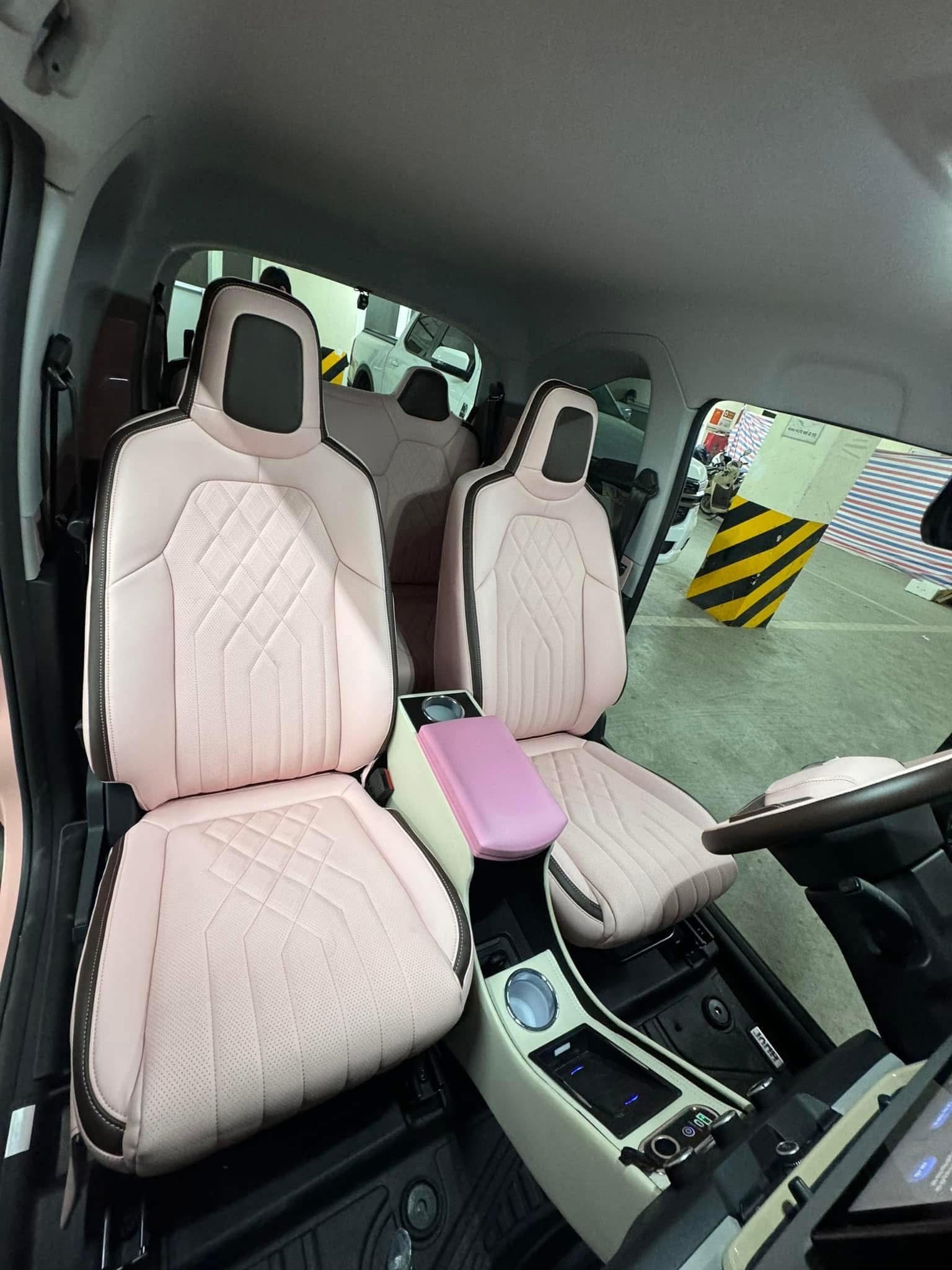 ghe-da-vf3-phoi-kem-va-den