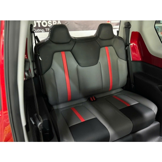 Ghế da VF3 Lavor ( Phối màu đen + đỏ )