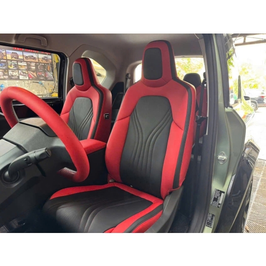 Ghế da VF3 NAPPA LUX( Phối màu đen + đỏ )