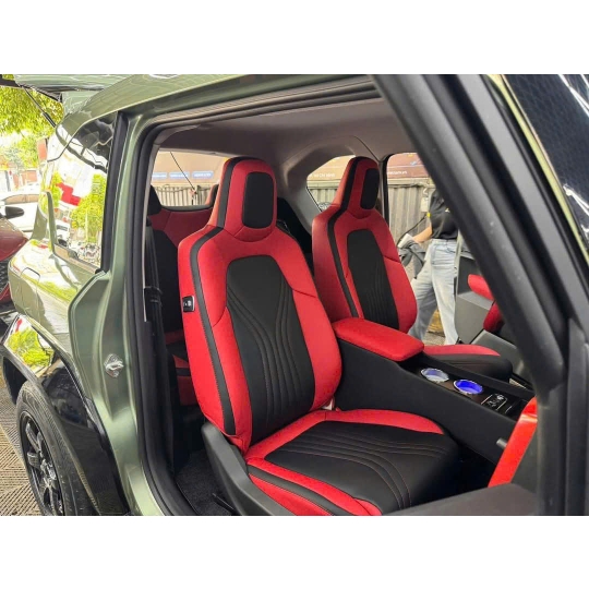 Ghế da VF3 NAPPA LUX( Phối màu đen + đỏ )