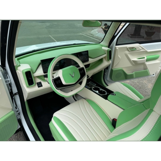 Ghế da VF3 ( Phối trắng và xanh rêu )